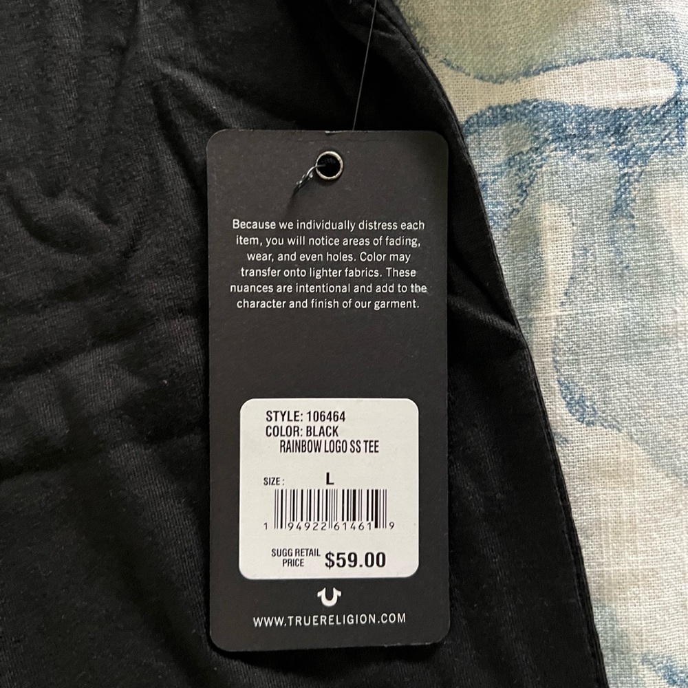 True Religion T-shirt Size Large - Picture 4 of 7